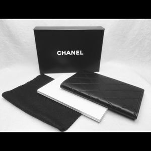 CHANEL Diamond Black Lambskin Notepad